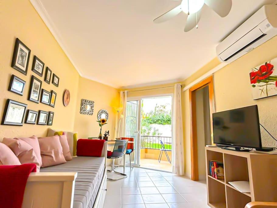Apartment Beautiful In Acapulco Playa, Nerja